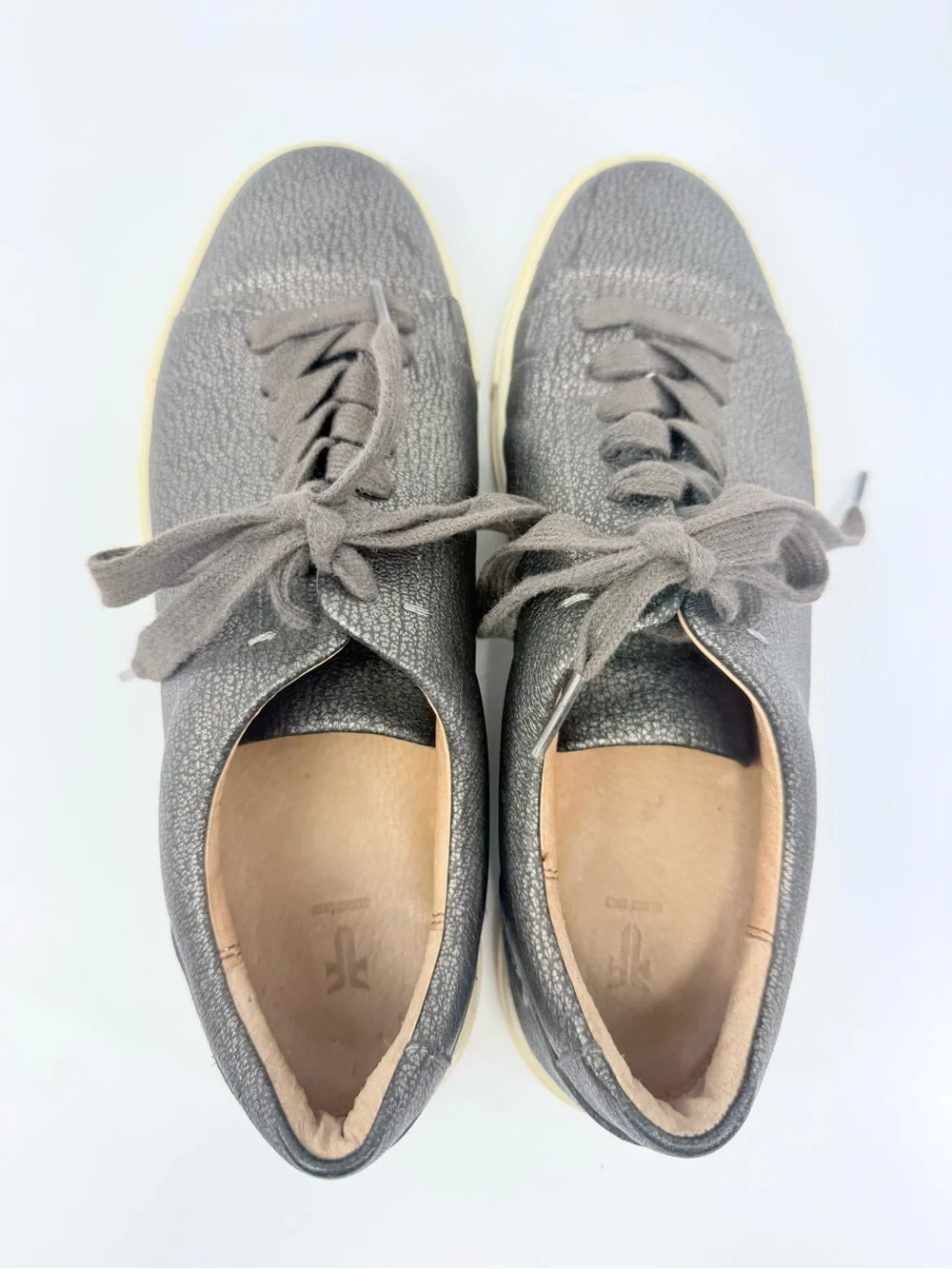 Frye IVY Metallic Pewter Gray Leather Lace Up Low Profile Casual Sneakers